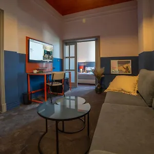 https://maria-luisa.sofiahotelsbg.com