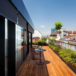 https://juno-hotela-member-of-design-hotels.sofiahotelsbg.com