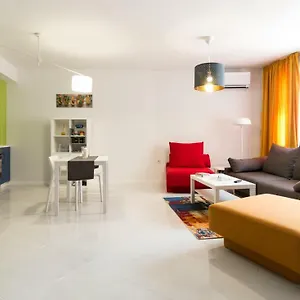 Apartment Pop Your Colors - Funky And Modern 1bdr By Flat Mаnager, Plovdiv